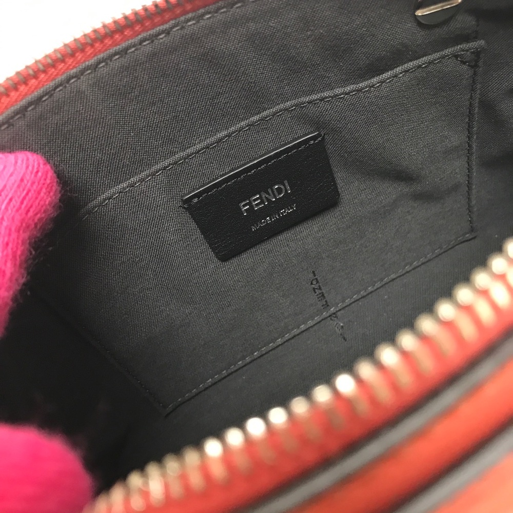 💰SOLD 💰💯AUTHENTIC FENDI BY THE WAY BOSTON - Picture 4 of 8